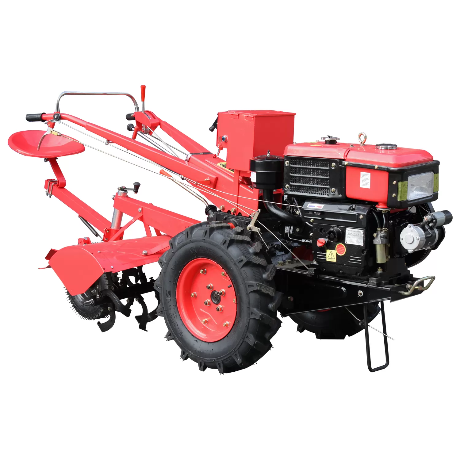 Micro Trator Nagano 12,5 HP com motor diesel de 1 cilindro em destaque